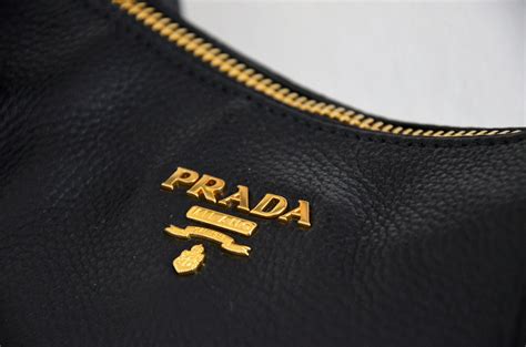 roermond prada taschen preise|Prada .